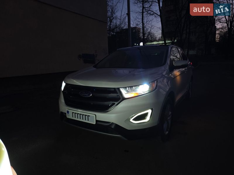 Позашляховик / Кросовер Ford Edge 2016 в Києві