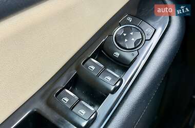 Внедорожник / Кроссовер Ford Edge 2016 в Харькове