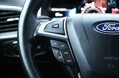 Внедорожник / Кроссовер Ford Edge 2019 в Киеве