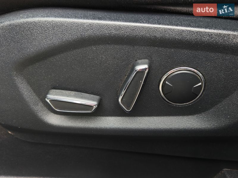 Позашляховик / Кросовер Ford Edge 2016 в Дніпрі
