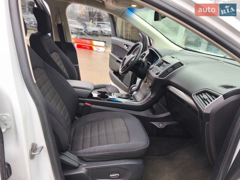 Позашляховик / Кросовер Ford Edge 2016 в Дніпрі