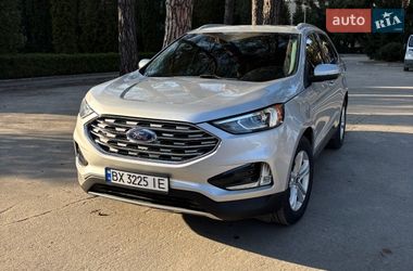 Позашляховик / Кросовер Ford Edge 2019 в Рівному