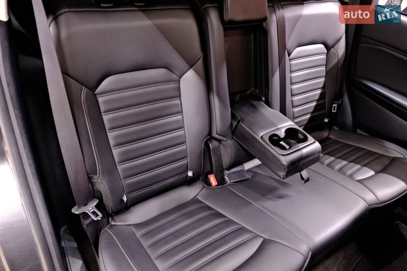 Позашляховик / Кросовер Ford Edge 2019 в Одесі