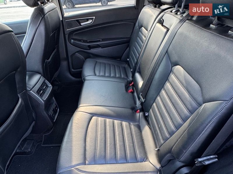 Позашляховик / Кросовер Ford Edge 2018 в Києві