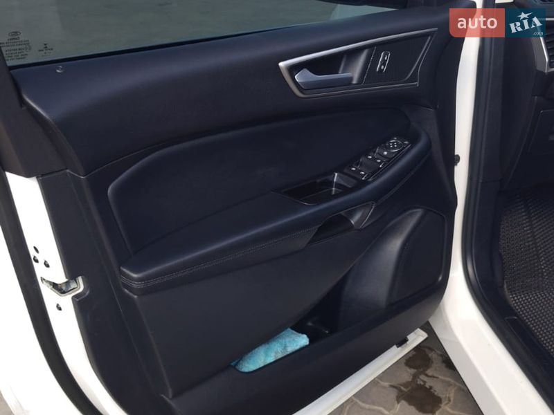 Внедорожник / Кроссовер Ford Edge 2016 в Николаеве
