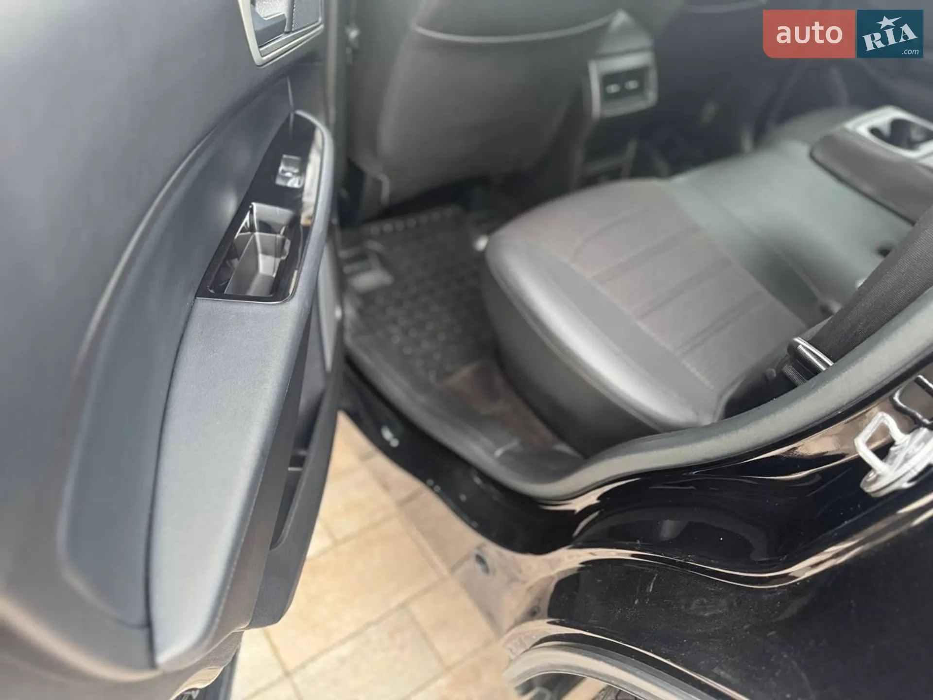 2018 Ford Edge - мініатюра 23