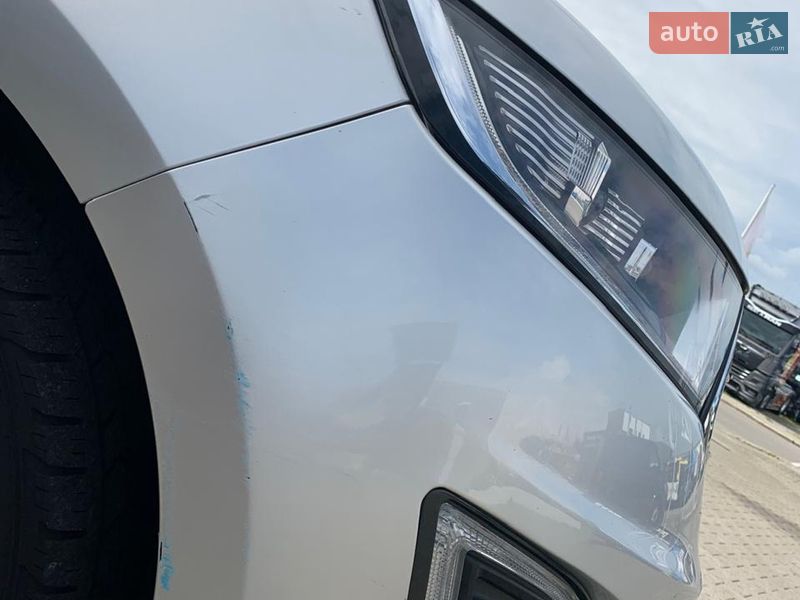 Внедорожник / Кроссовер Ford Edge 2016 в Черновцах