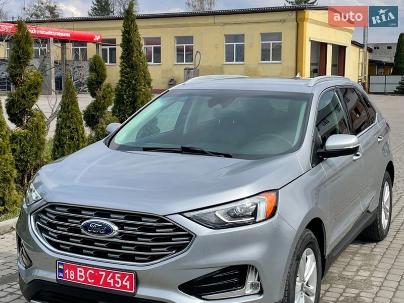 Позашляховик / Кросовер Ford Edge 2020 в Іллінцях