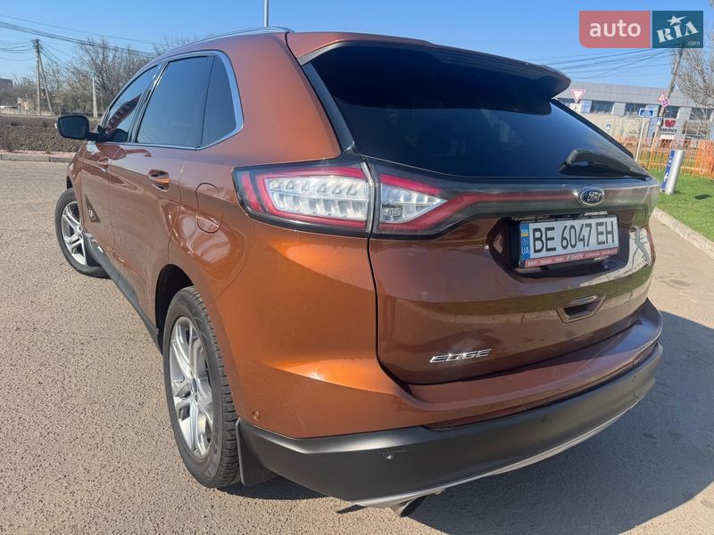 Внедорожник / Кроссовер Ford Edge 2016 в Николаеве