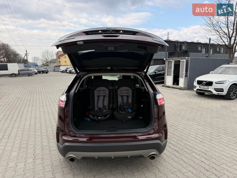 Позашляховик / Кросовер Ford Edge 2019 в Ужгороді