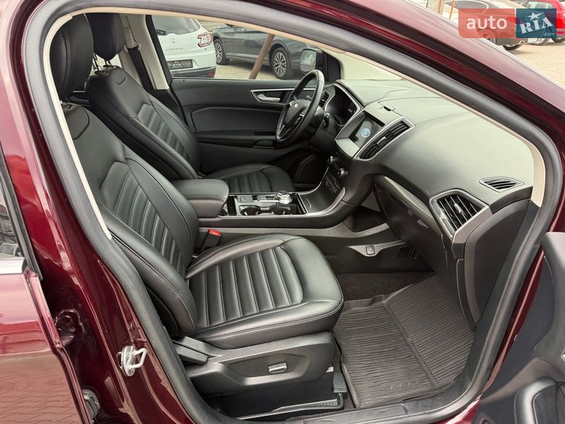 Позашляховик / Кросовер Ford Edge 2019 в Ужгороді