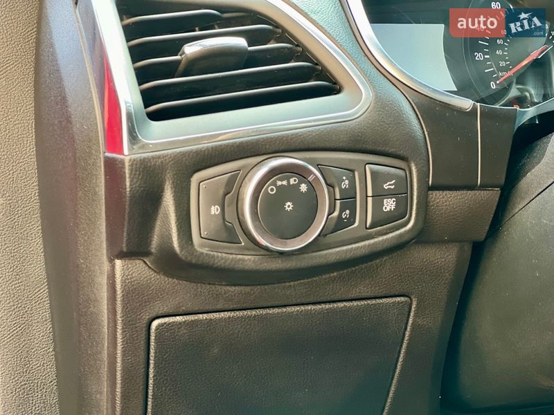 Позашляховик / Кросовер Ford Edge 2019 в Горішніх Плавнях