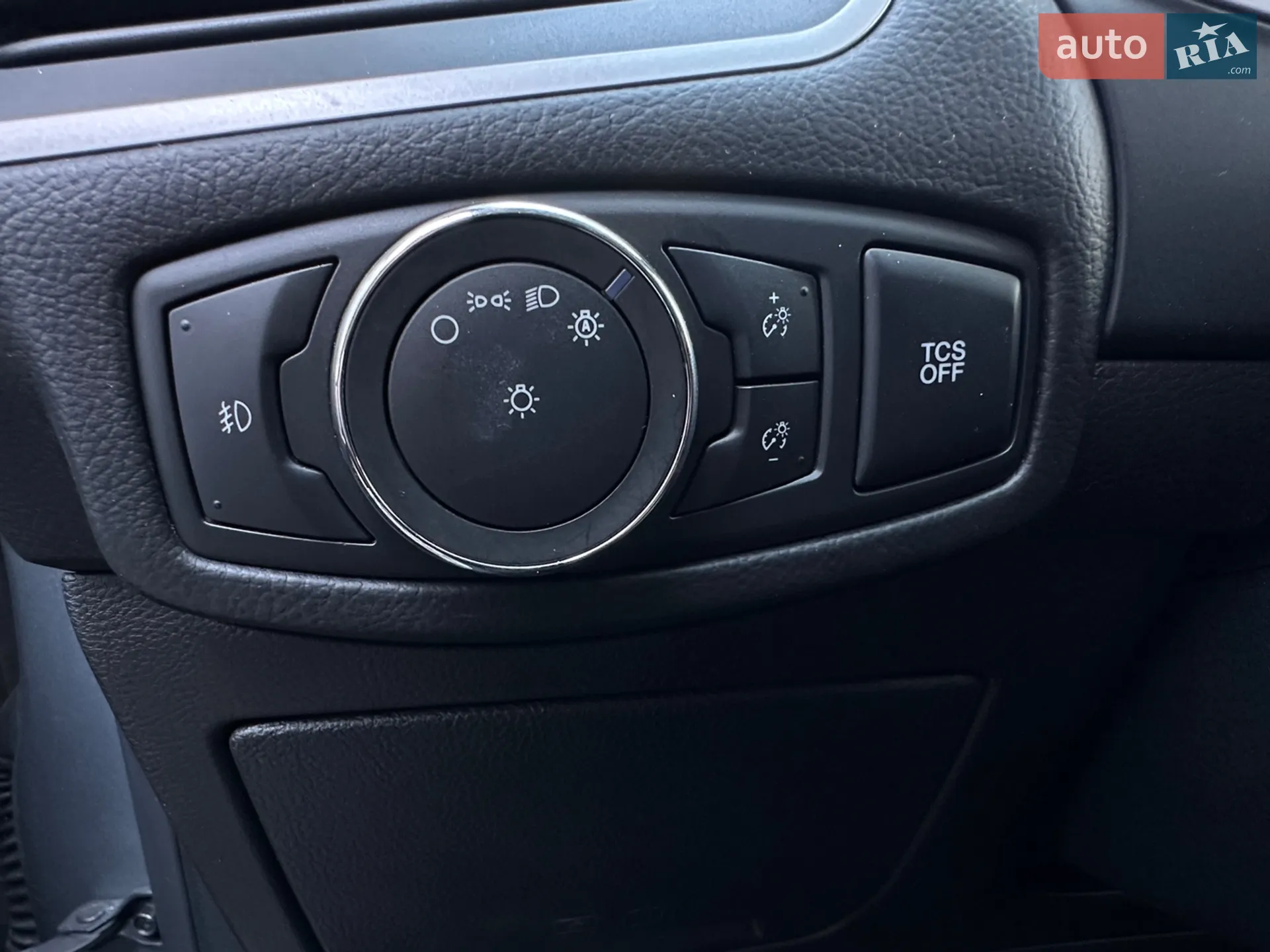2019 Ford Edge - мініатюра 21