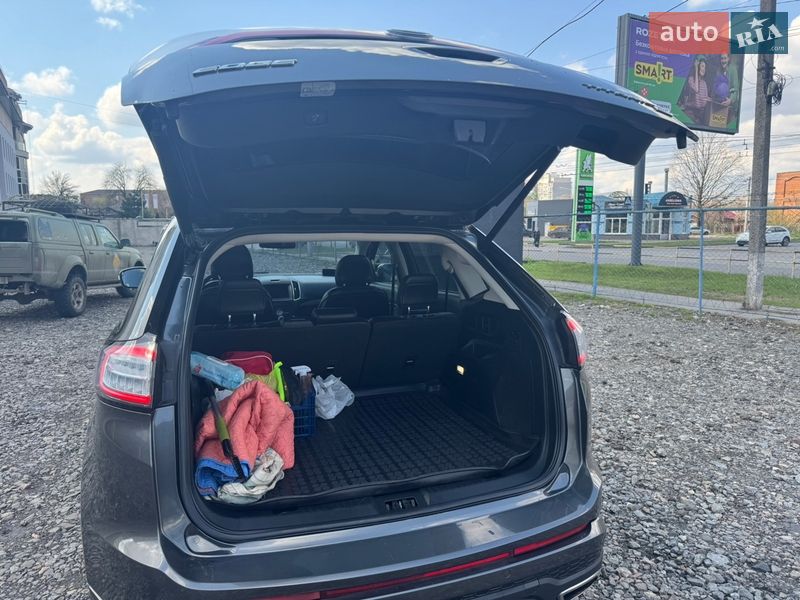 Позашляховик / Кросовер Ford Edge 2018 в Полтаві