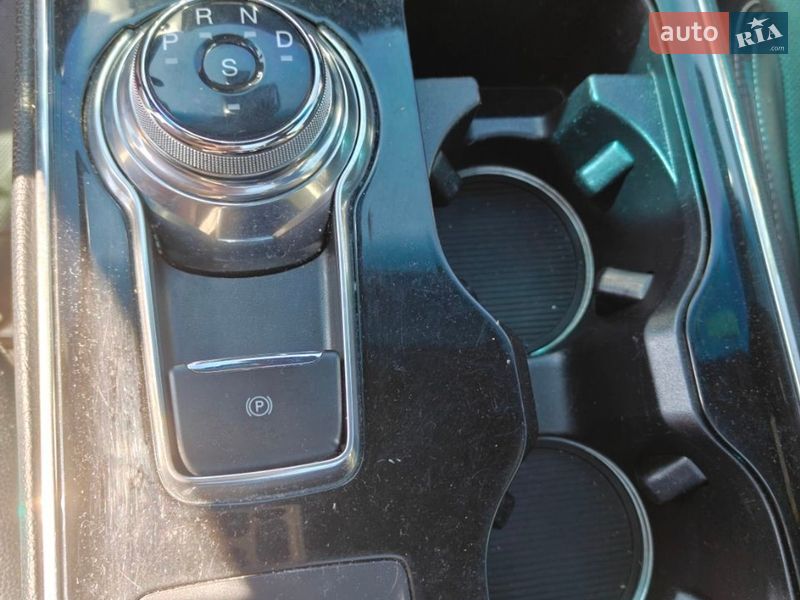 Позашляховик / Кросовер Ford Edge 2018 в Києві