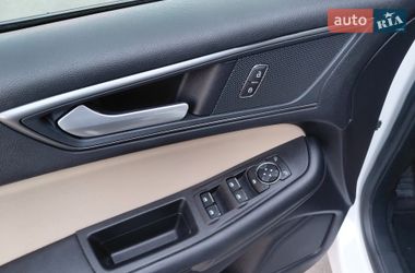 Позашляховик / Кросовер Ford Edge 2021 в Лубнах