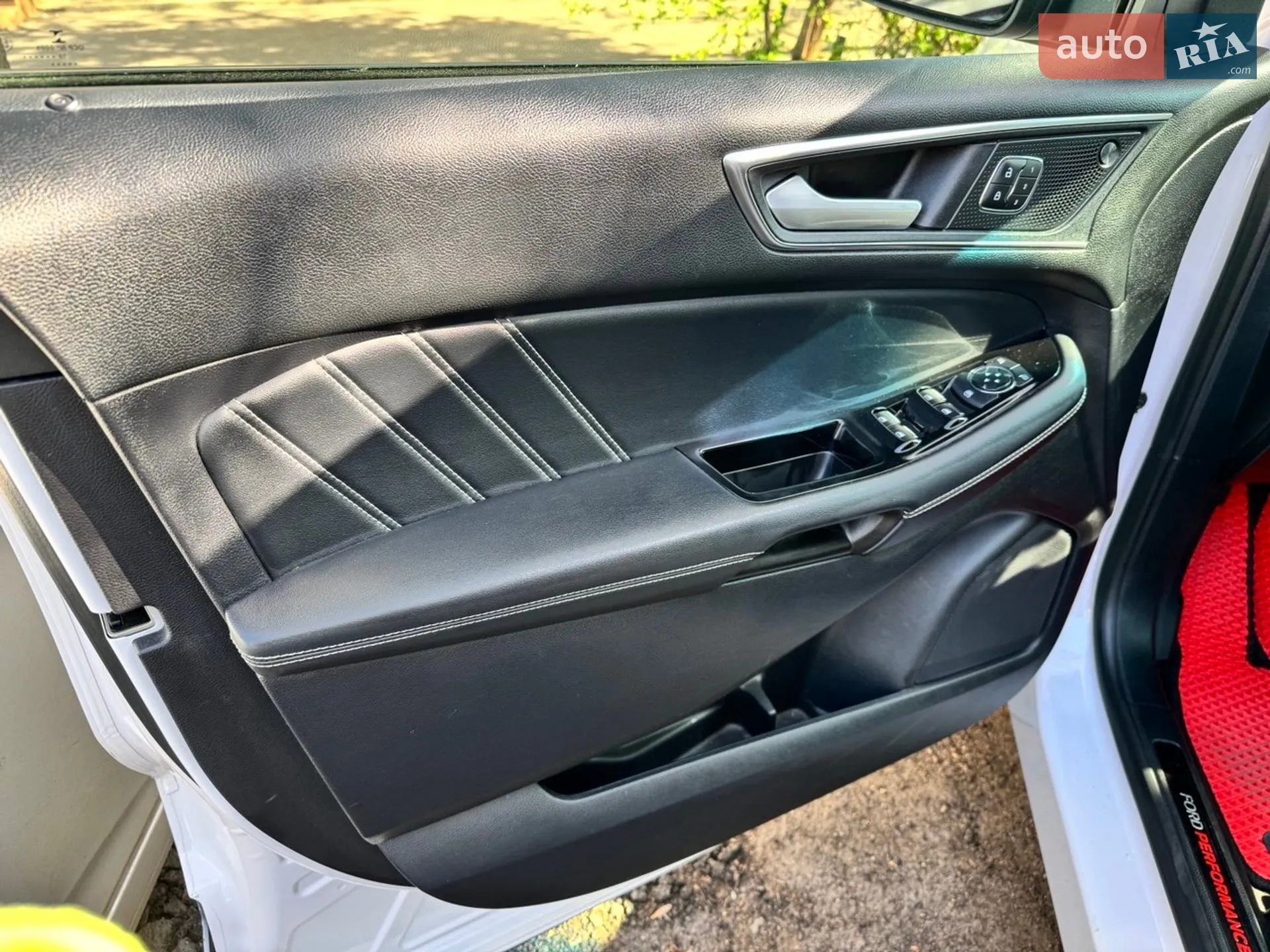 2018 Ford Edge - мініатюра 18