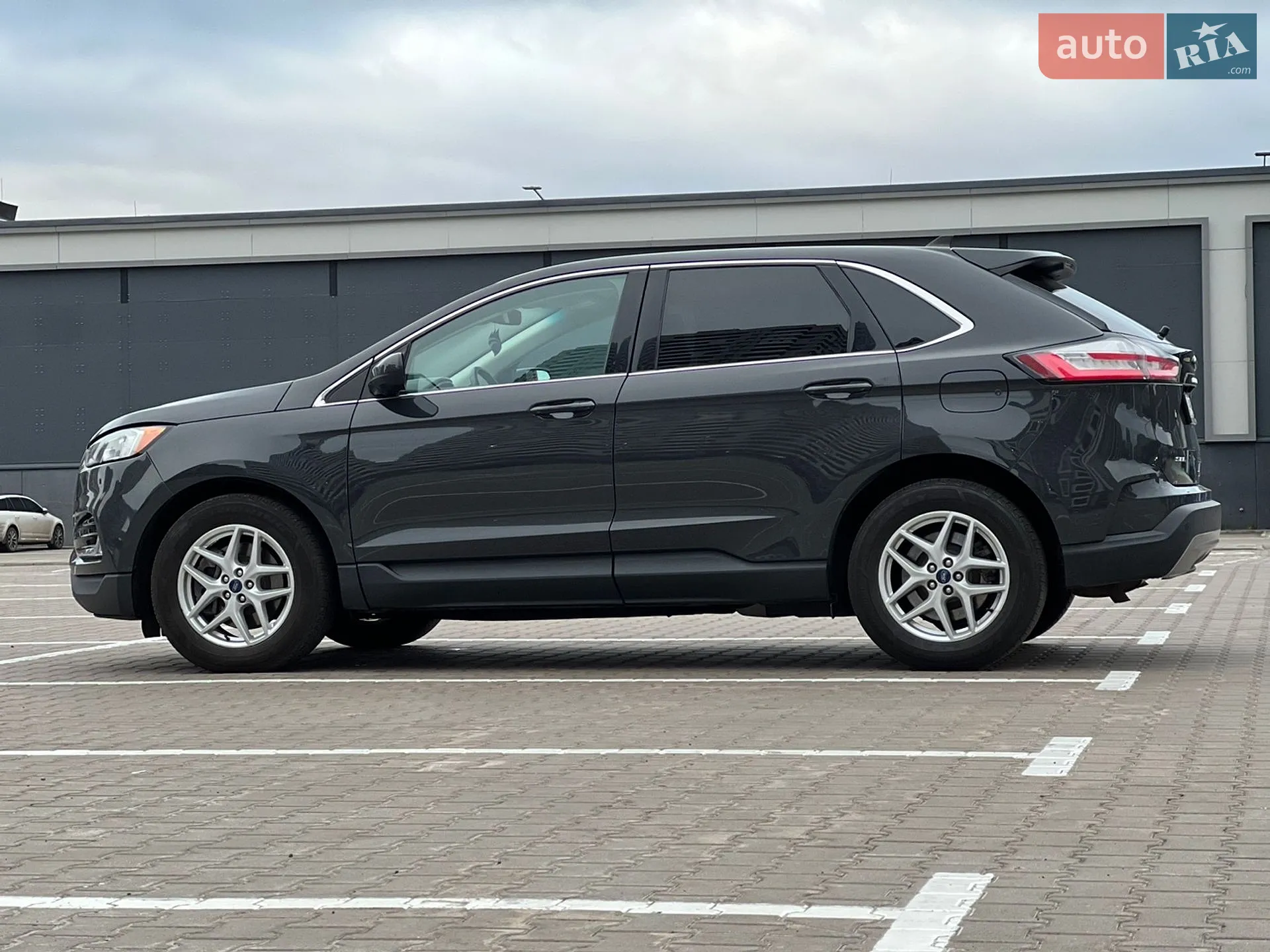 2021 Ford Edge - мініатюра 27