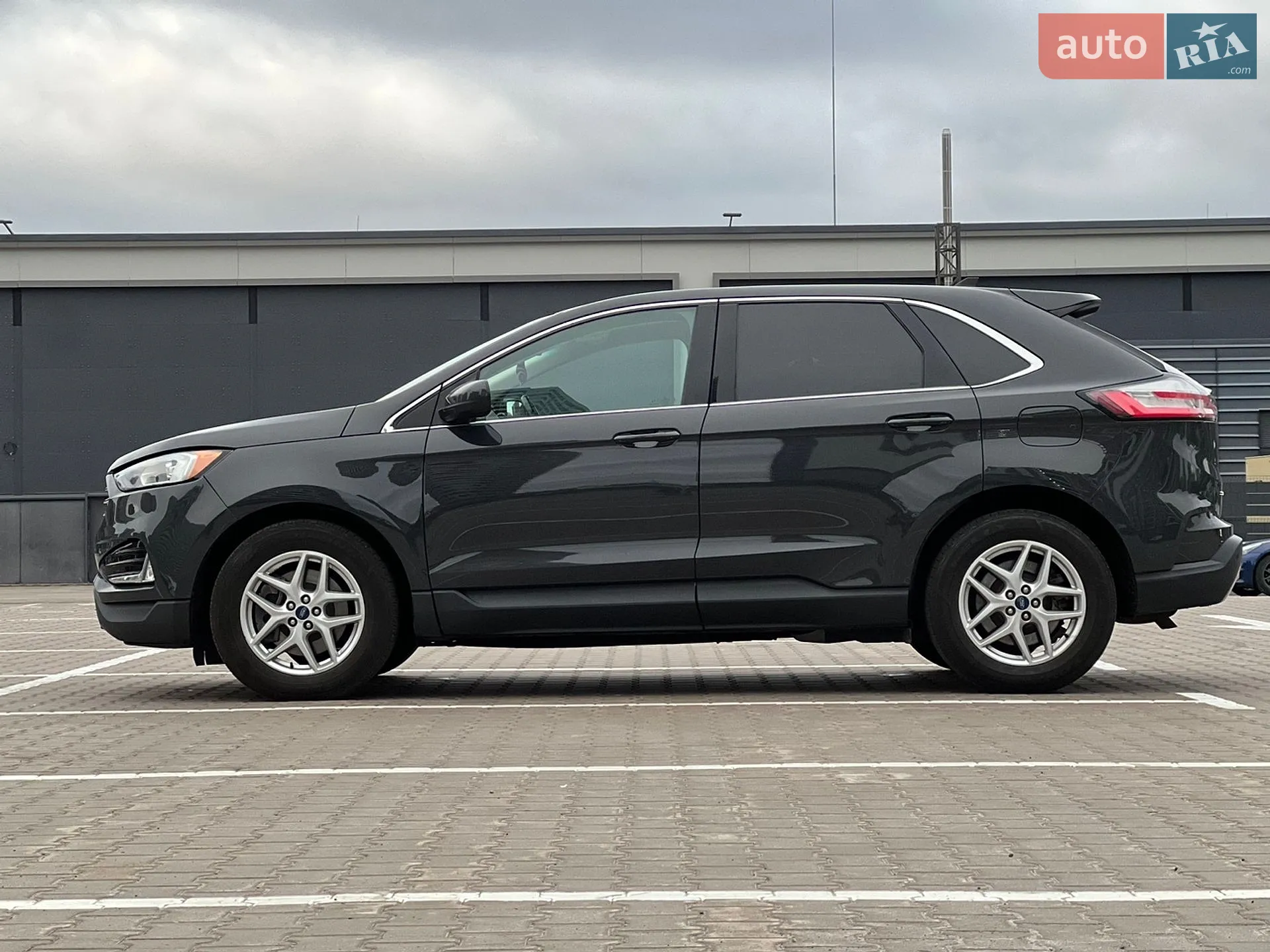 2021 Ford Edge - мініатюра 28