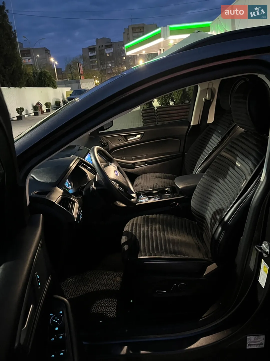 2020 Ford Edge - мініатюра 24