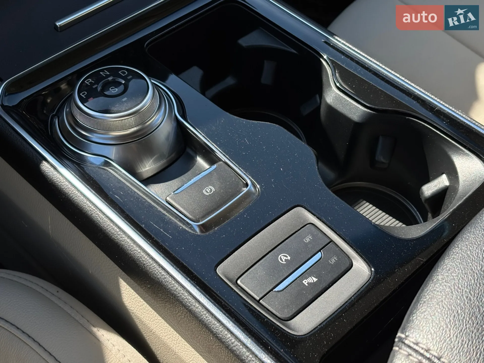 2020 Ford Edge - мініатюра 41