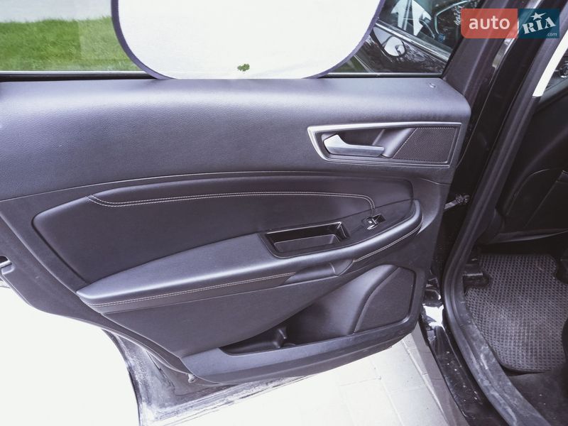 Внедорожник / Кроссовер Ford Edge 2015 в Луцке