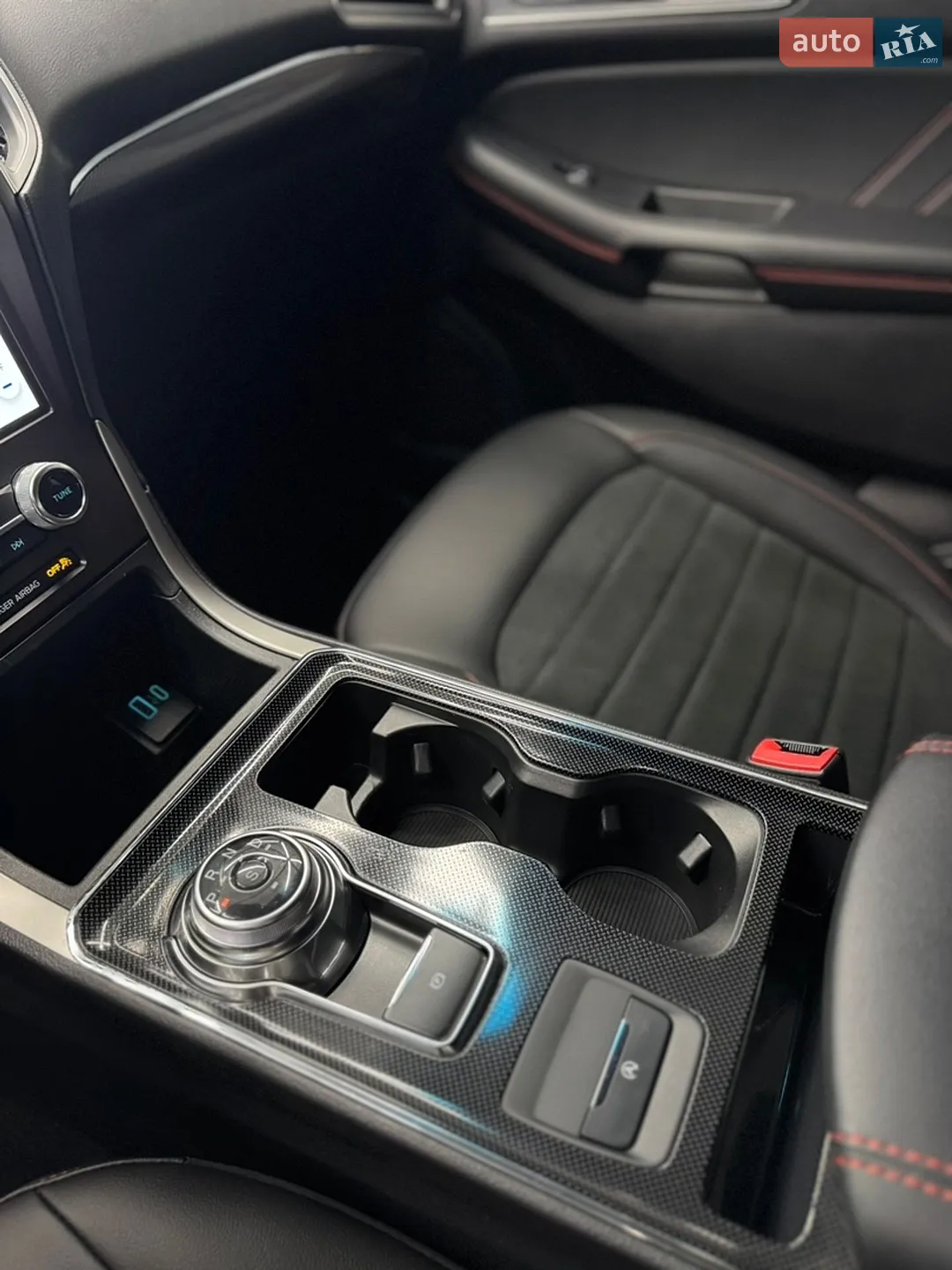 2021 Ford Edge - мініатюра 38