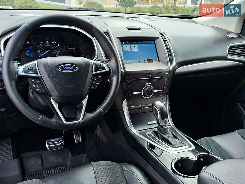 Позашляховик / Кросовер Ford Edge 2016 в Луцьку