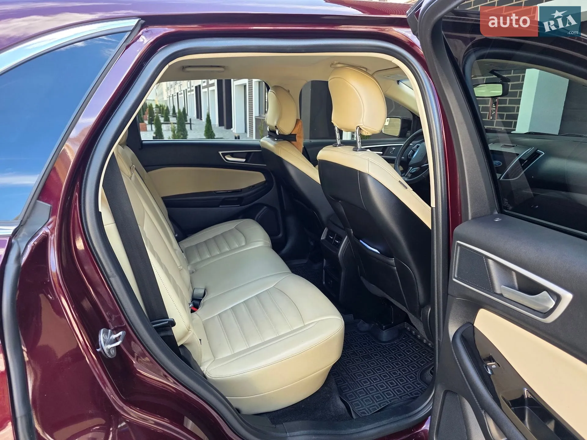 2018 Ford Edge - мініатюра 13