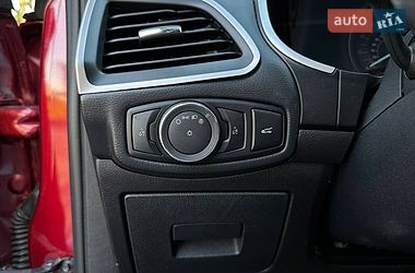 Позашляховик / Кросовер Ford Edge 2015 в Черкасах
