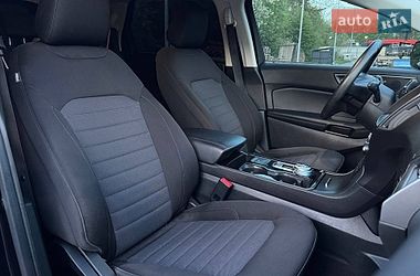 Внедорожник / Кроссовер Ford Edge 2020 в Стрые