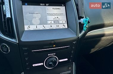 Позашляховик / Кросовер Ford Edge 2016 в Мостиській