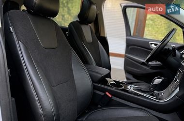 Внедорожник / Кроссовер Ford Edge 2015 в Хмельницком