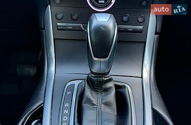 Позашляховик / Кросовер Ford Edge 2016 в Сумах