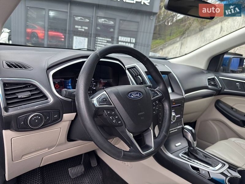 Позашляховик / Кросовер Ford Edge 2017 в Дніпрі
