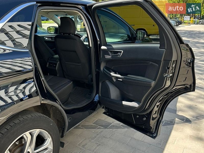 Позашляховик / Кросовер Ford Edge 2017 в Дніпрі