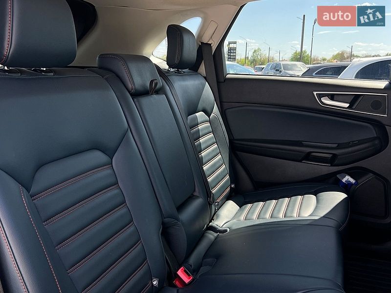 Позашляховик / Кросовер Ford Edge 2023 в Івано-Франківську