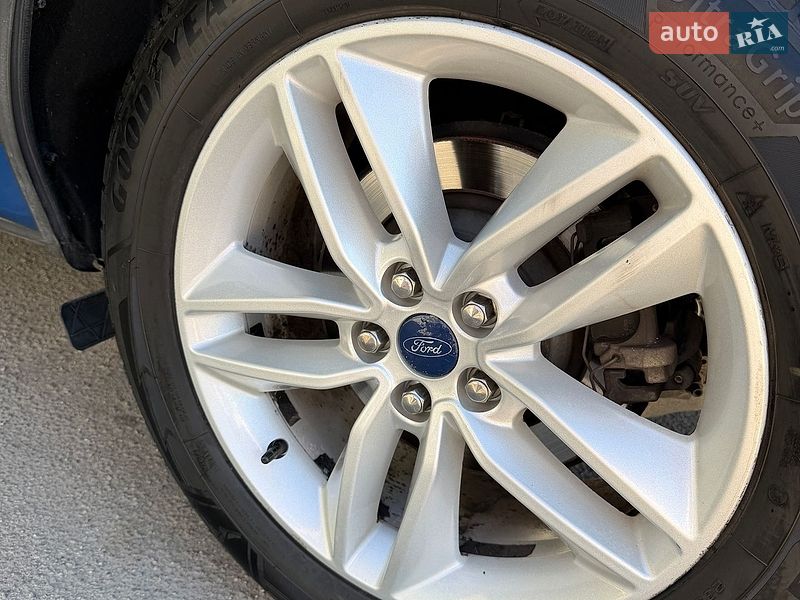 Позашляховик / Кросовер Ford Edge 2018 в Запоріжжі