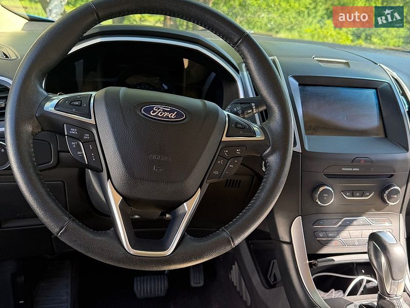 Позашляховик / Кросовер Ford Edge 2018 в Запоріжжі