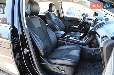 Внедорожник / Кроссовер Ford Edge 2016 в Харькове