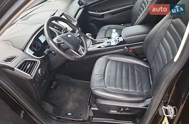 Внедорожник / Кроссовер Ford Edge 2016 в Нетешине