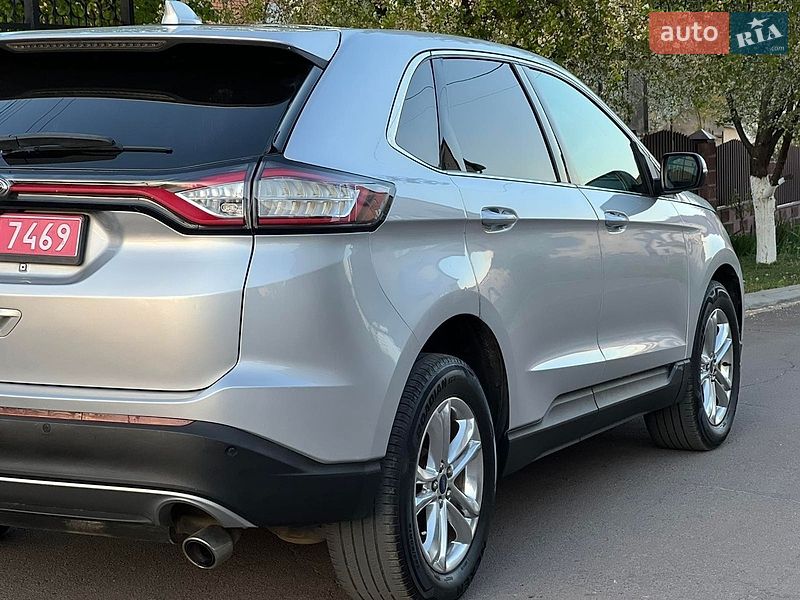 Внедорожник / Кроссовер Ford Edge 2015 в Луцке