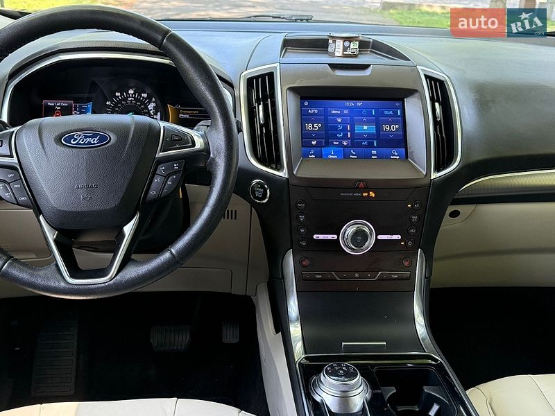 Позашляховик / Кросовер Ford Edge 2020 в Києві