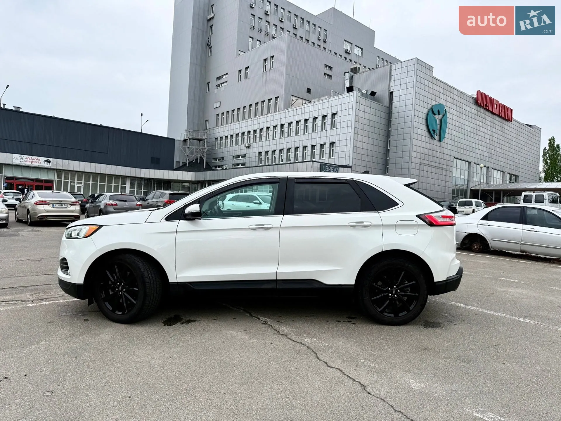 2021 Ford Edge - мініатюра 4