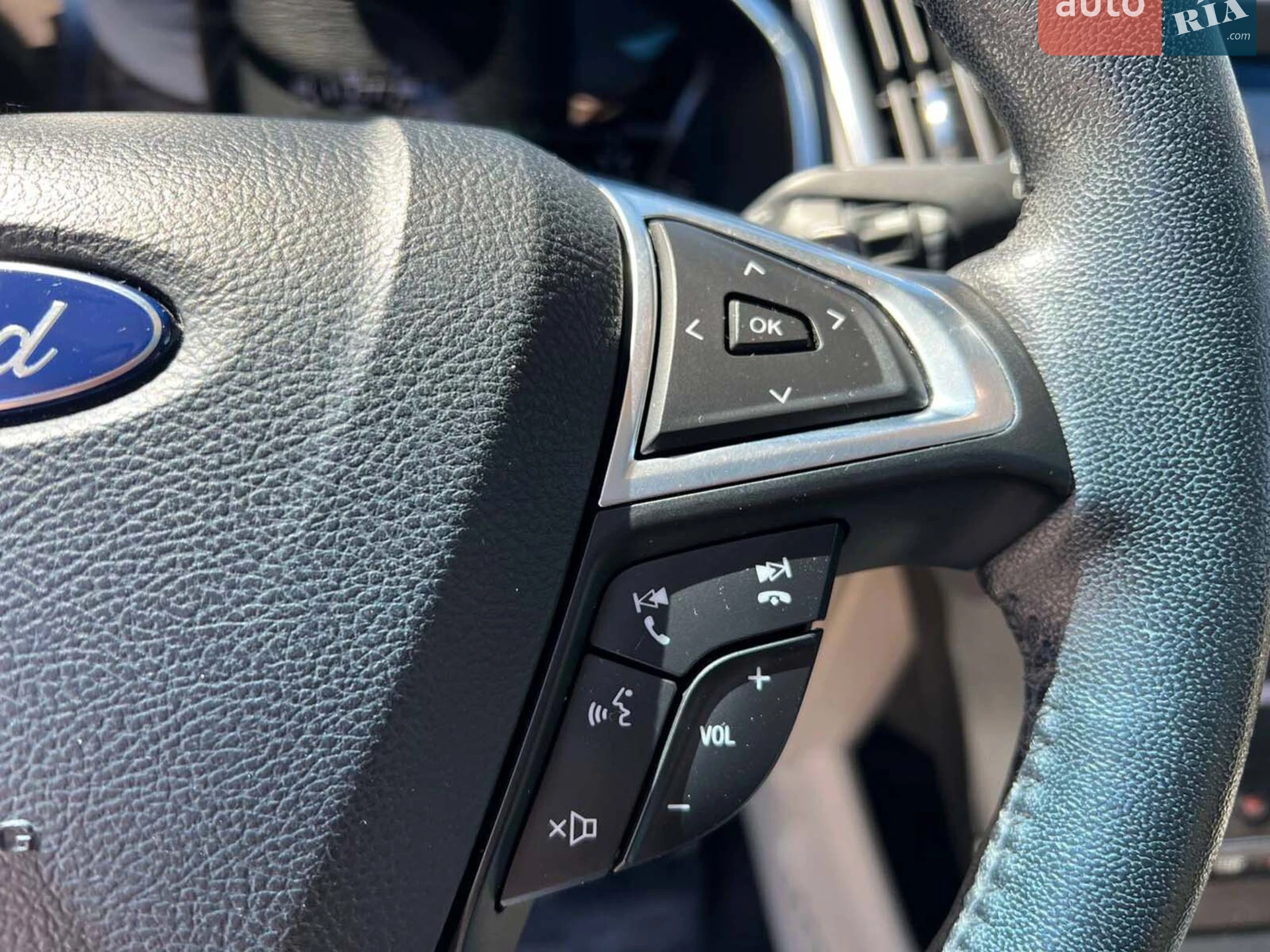 2016 Ford Edge - мініатюра 25
