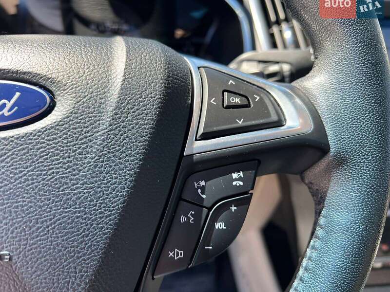 Внедорожник / Кроссовер Ford Edge 2016 в Львове
