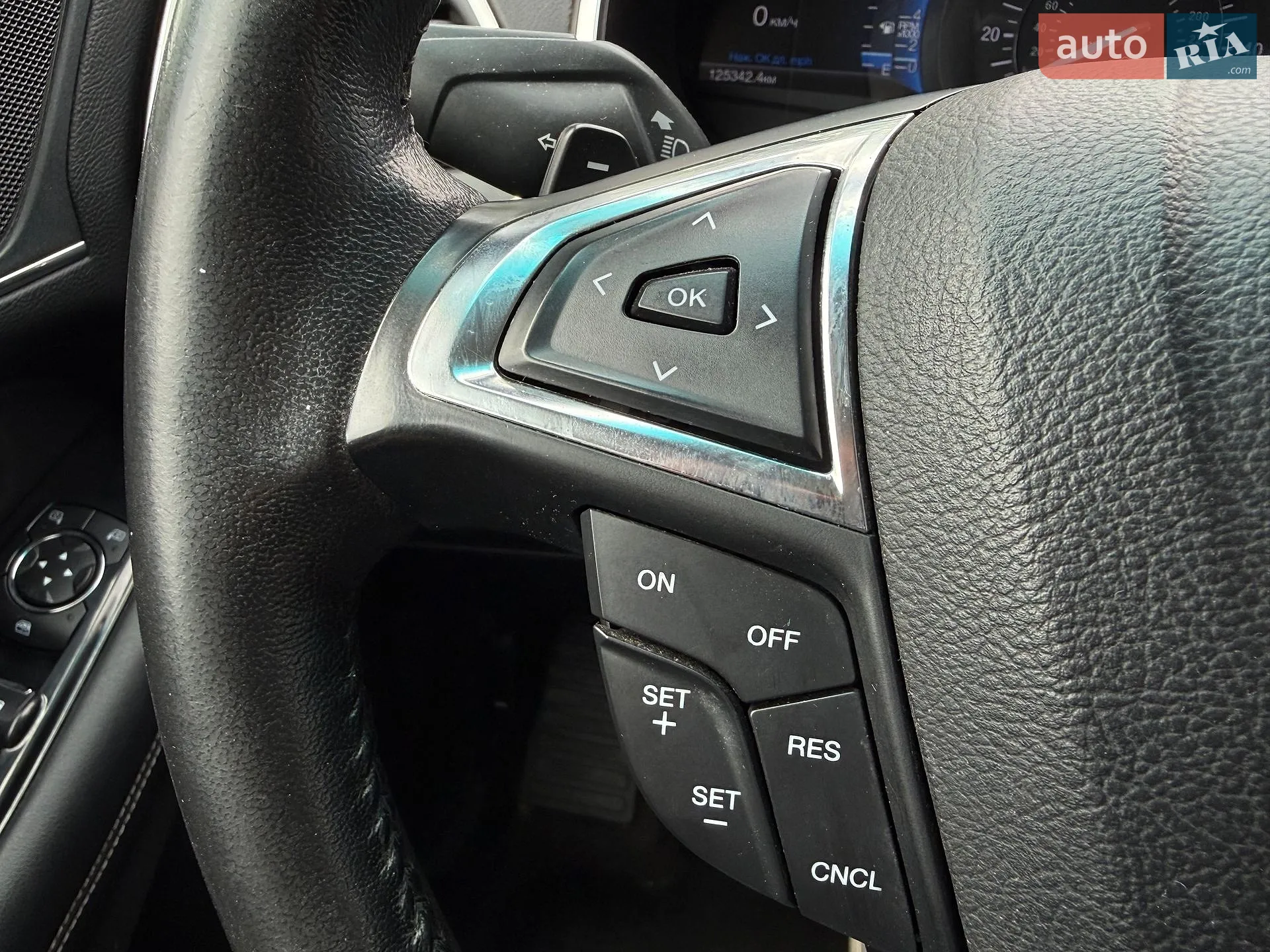 2017 Ford Edge - мініатюра 26