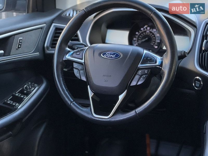 Позашляховик / Кросовер Ford Edge 2020 в Рівному
