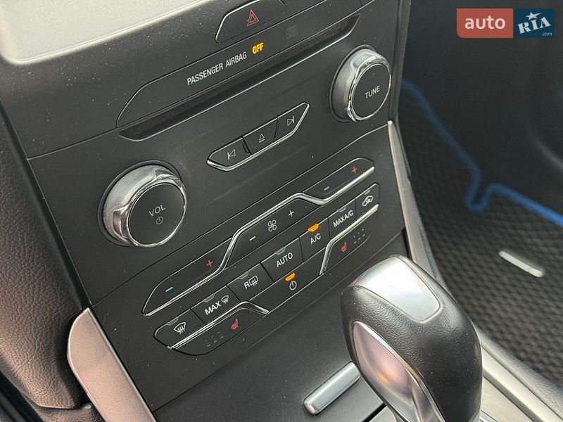 Позашляховик / Кросовер Ford Edge 2018 в Києві