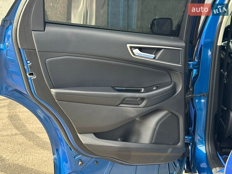 Позашляховик / Кросовер Ford Edge 2018 в Києві